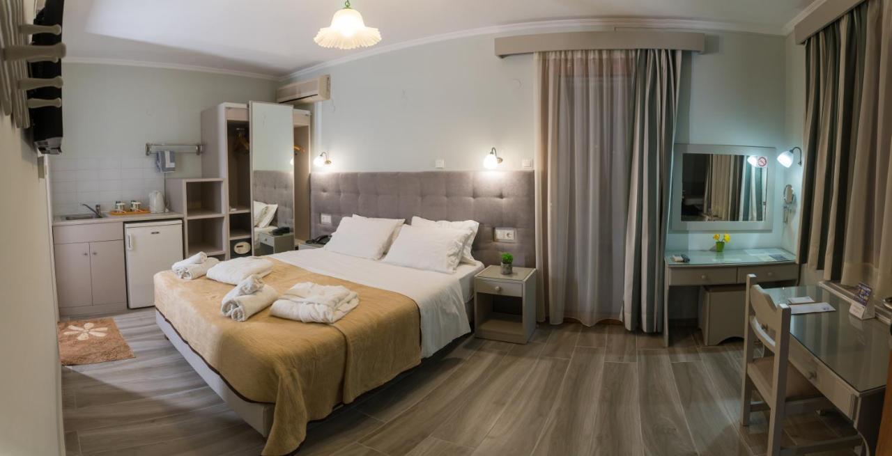 Aklidi Hotel Mytilene Exterior photo